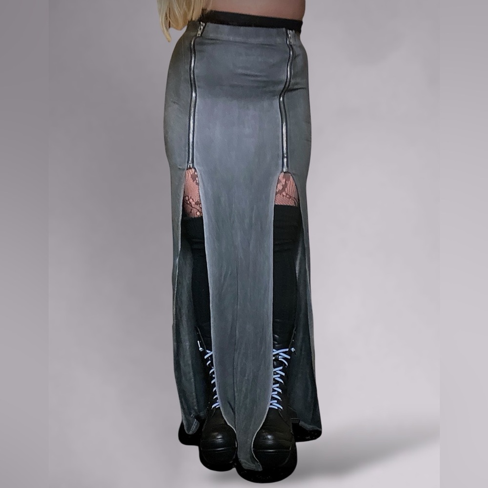 Minimalist Grey Maxi Skirt w/ Slits Dystopian Techwear Skater Cyberpunk